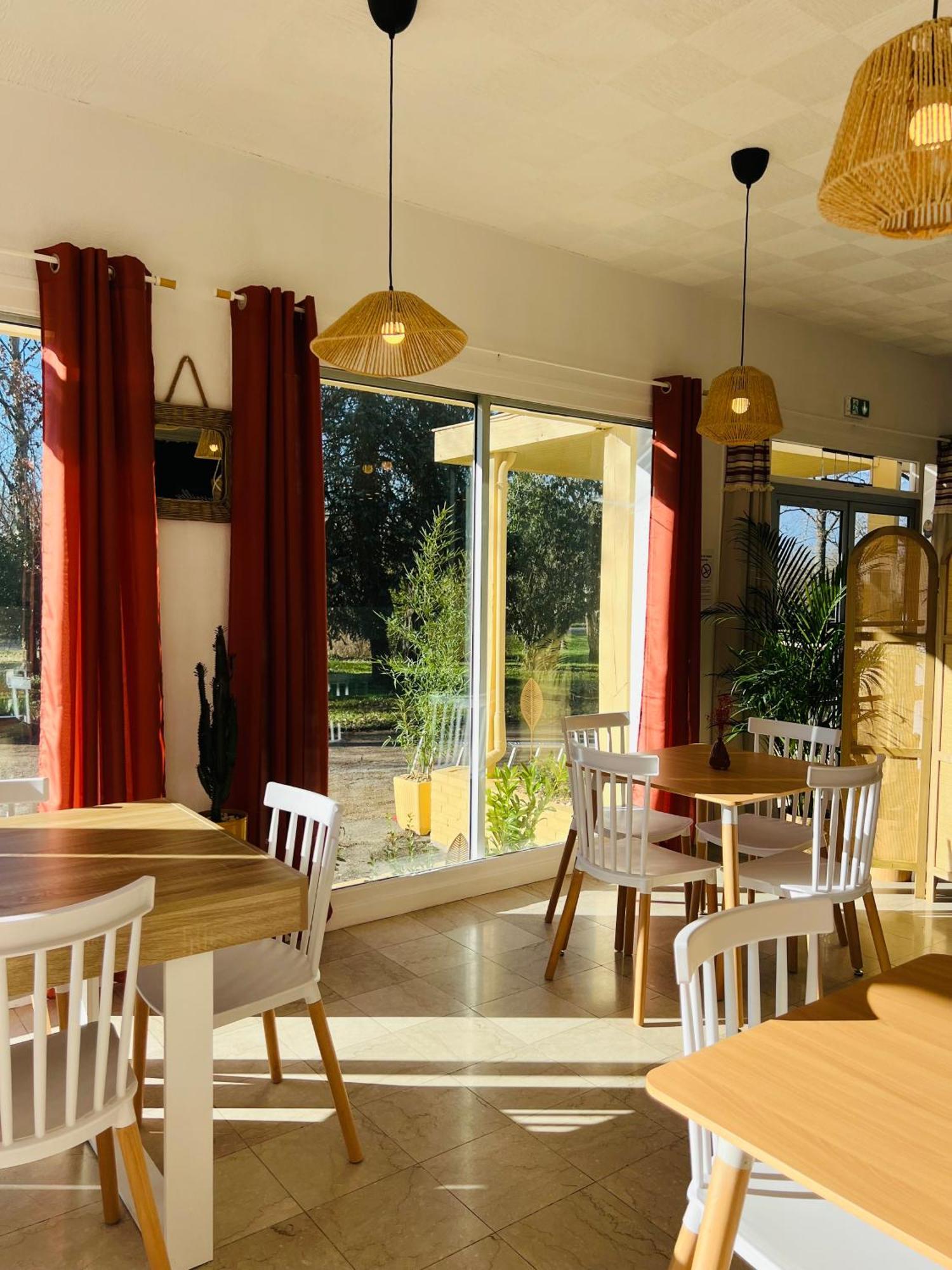 Hotel Les Broussailles Mesves-sur-Loire