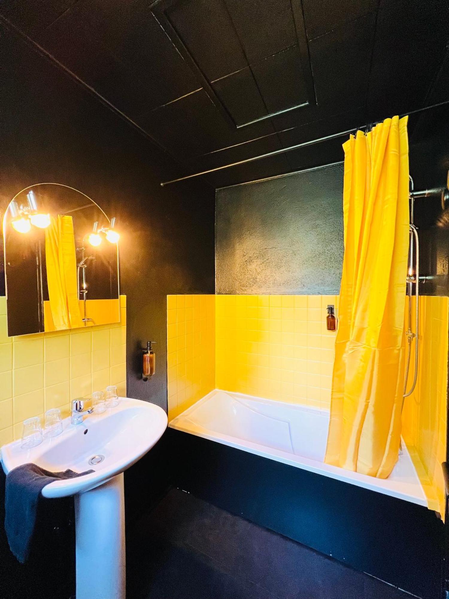 Hotel Les Broussailles 3*